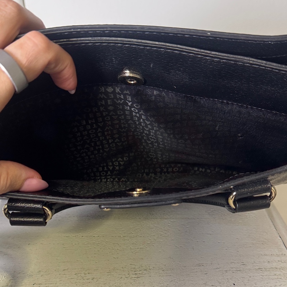 Kate Spade Black Pebbled Leather Satchel Crossbody Bag NWOT Gold Hardware - Picture 4 of 6